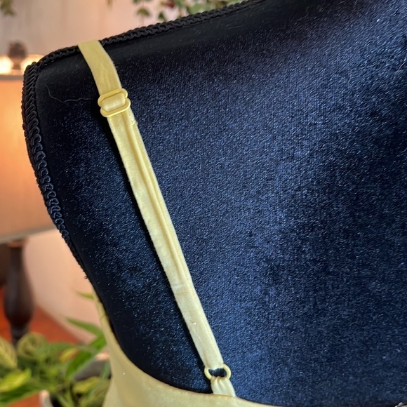 BCBG Maxazria | Caroline Forbes Vampire Diaries Sundress * Seas. 1 Ep. 2 | Sz 6 - Picture 8 of 14